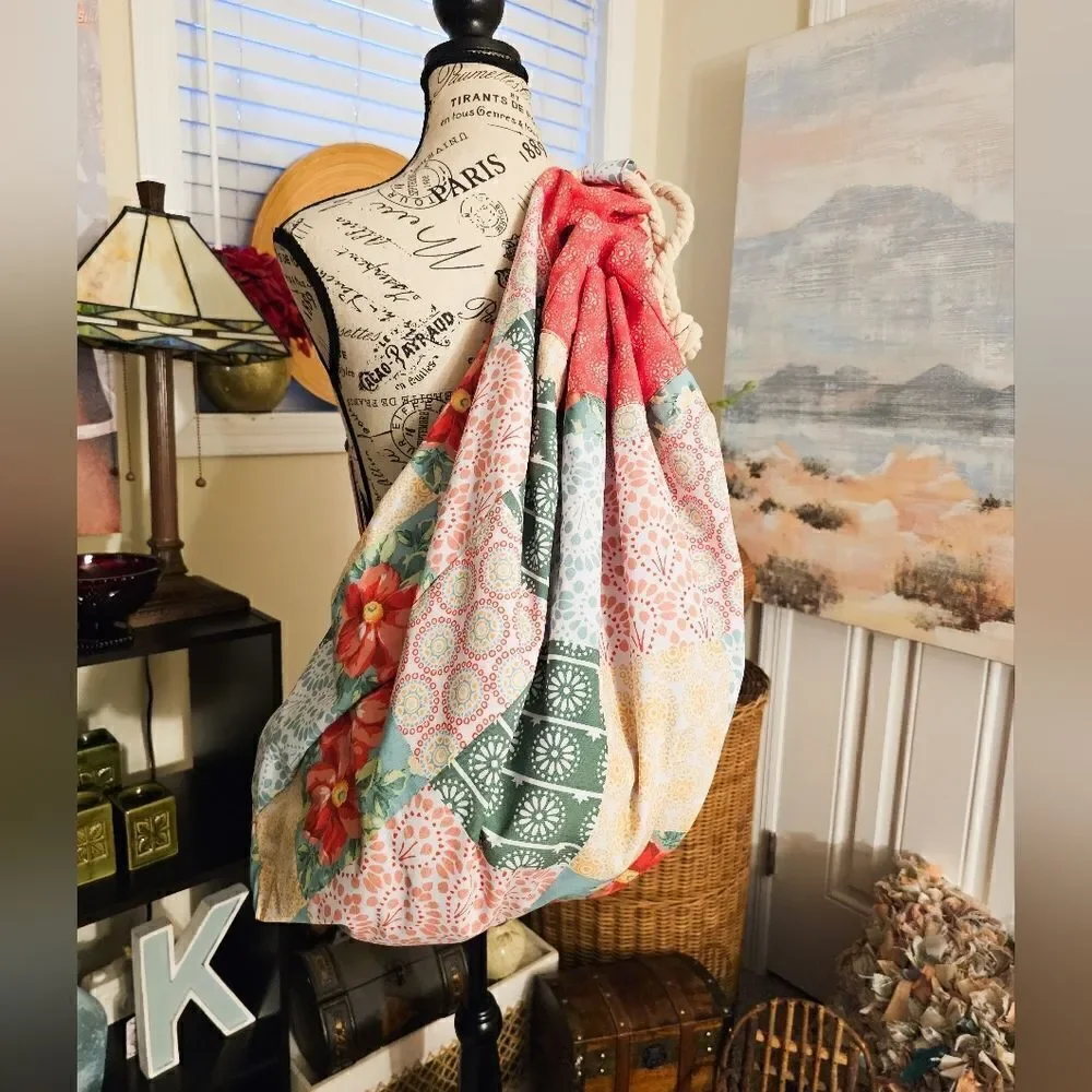 Pioneer Woman Lightweight Cottagecore Rope Closure Boho Bag